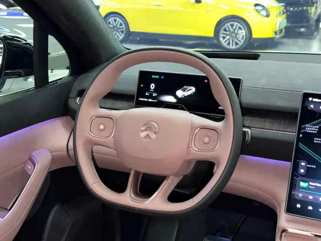 Nio EC6 — Фото автомобиля 13