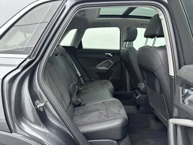 Audi Q3 — Фото автомобиля 12