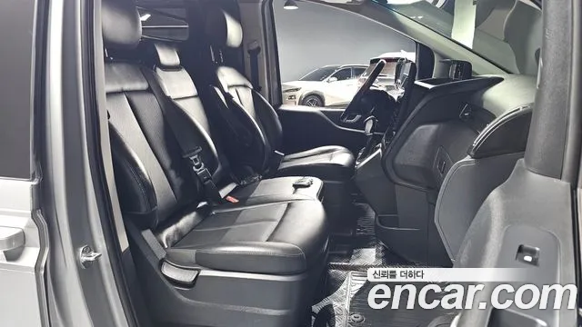 Hyundai Staria — Фото автомобиля 17
