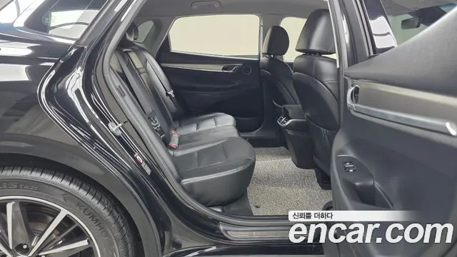 Hyundai Grandeur — Фото автомобиля 11