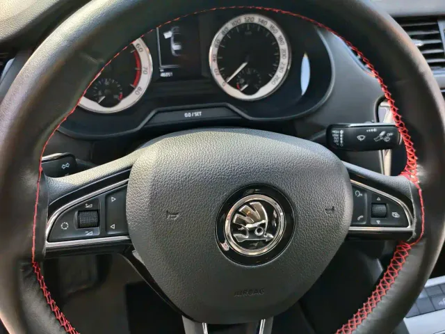 Skoda Octavia — Фото автомобиля 13