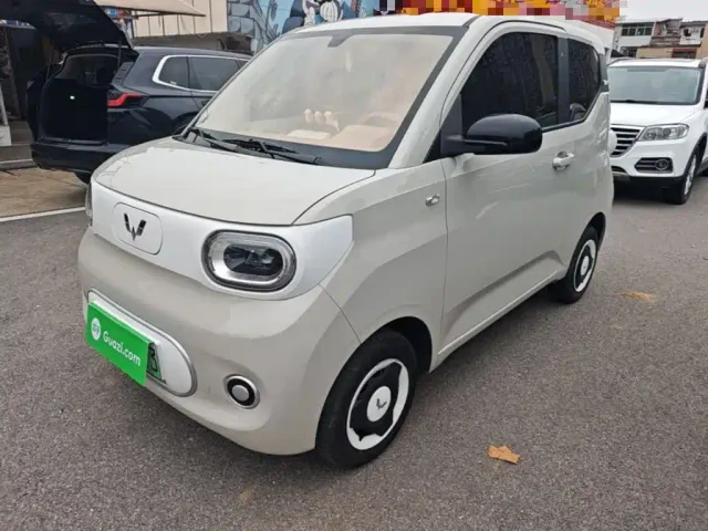 Фотография автомобиля — Wuling Hongguang Mini EV