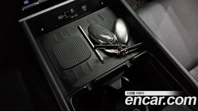 Hyundai Santa Fe MX5 — Фото автомобиля 22