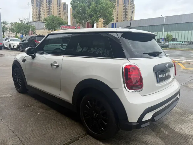 MINI Hatch — Фото автомобиля 10