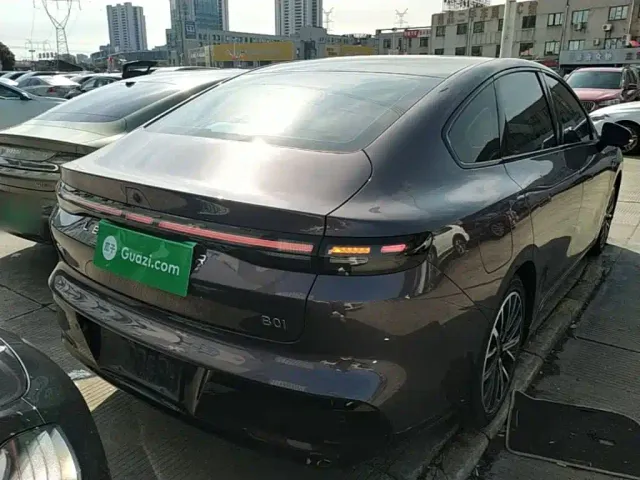 Leapmotor B01 — Фото автомобиля 6