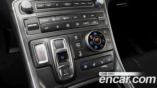 Hyundai Santafe — Фото автомобиля 9