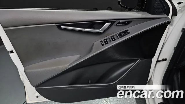 Kia Niro The All New Niro Prestige — Фото автомобиля 24