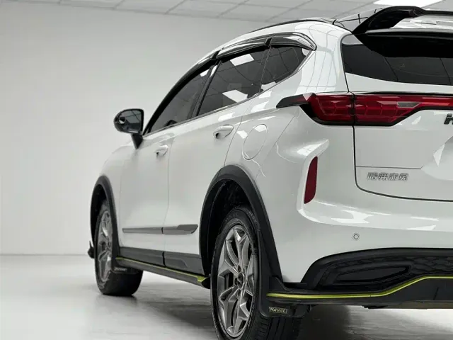 Haval Chitu — Фото автомобиля 10