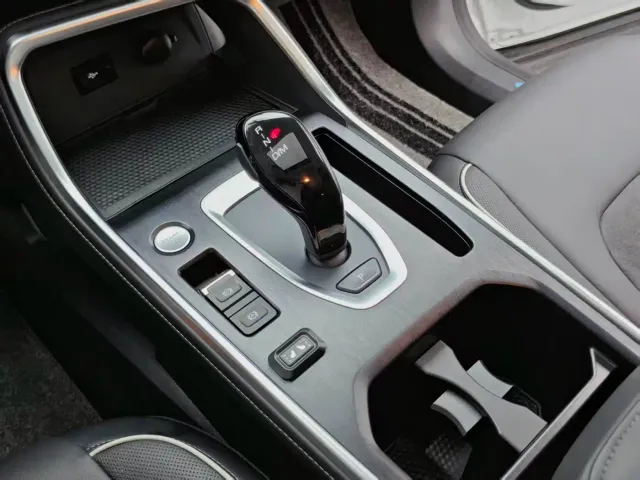 Haval H6 — Фото автомобиля 12