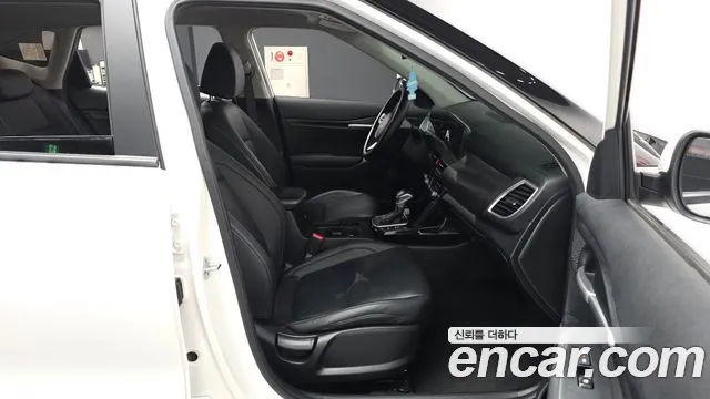 Kia Seltos — Фото автомобиля 17