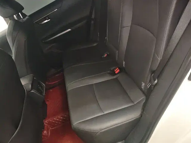 Toyota Venza — Фото автомобиля 16