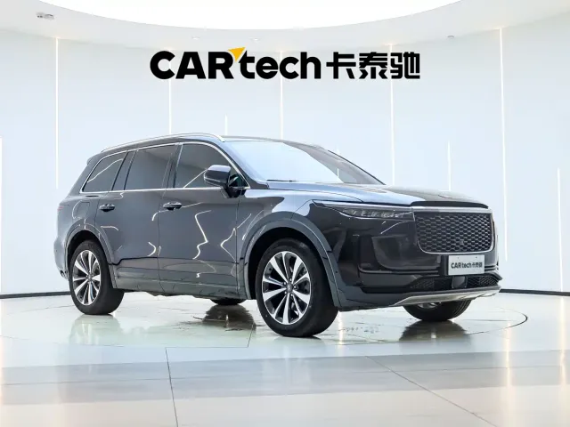 Li Auto ONE — Фото автомобиля 4