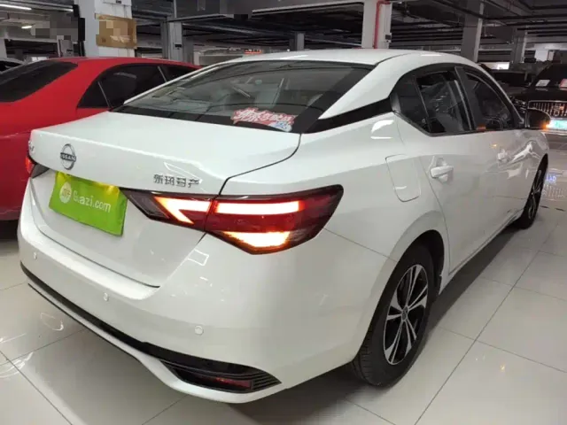 Nissan Sylphy — Фото автомобиля 4