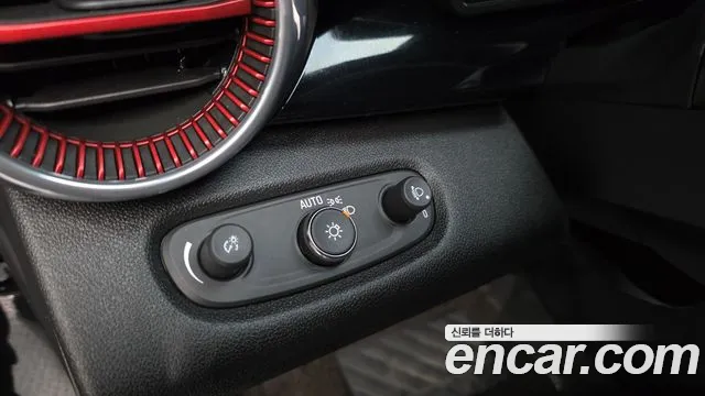 ChevroletGMDaewoo Trax Trax Кроссовер — Фото автомобиля 13