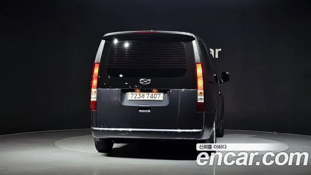 Hyundai Staria Staria Tourer 11 мест — Фото автомобиля 4