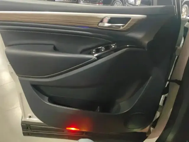 GAC Trumpchi M8 — Фото автомобиля 7