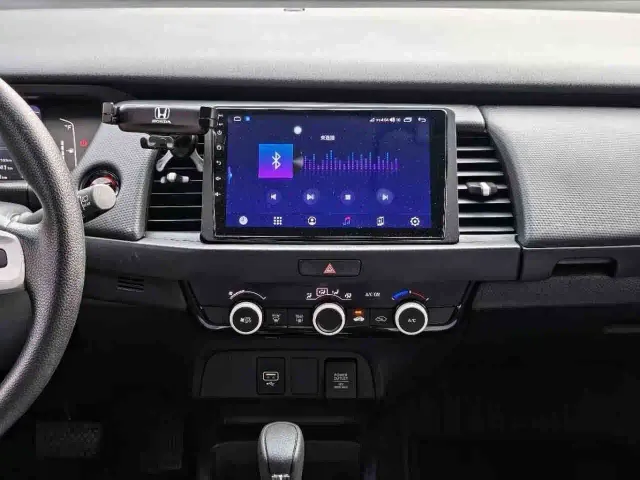 Honda Fit — Фото автомобиля 22