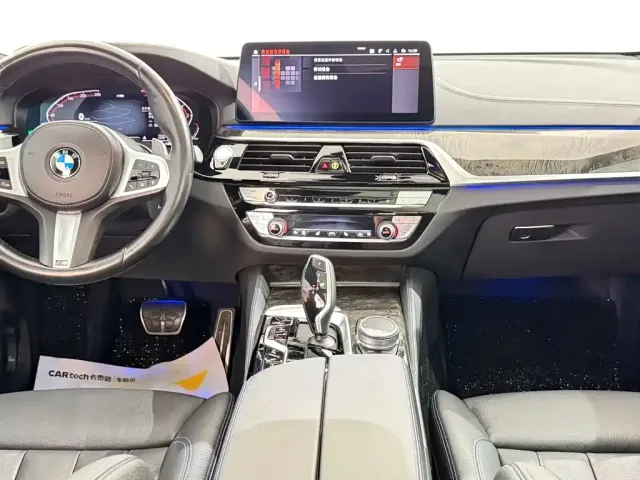 BMW 6 Series Gran Turismo — Фото автомобиля 27