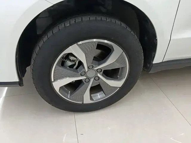 Geely Haoyue PRO — Фото автомобиля 22