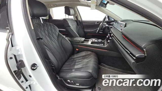 Genesis G80 RG3 — Фото автомобиля 16
