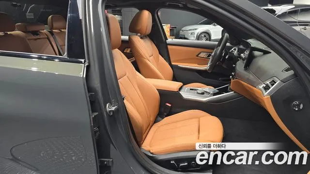 BMW 3-Series 3 серия (G20) 320i M Sport — Фото автомобиля 25