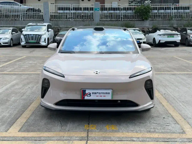 Nio ET5 — Фото автомобиля 2