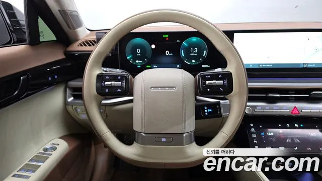 Hyundai Grandeur GN7 — Фото автомобиля 13