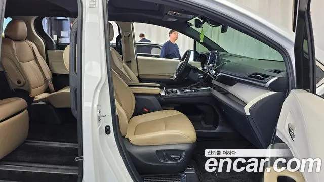 Toyota Sienna 4th Gen — Фото автомобиля 16