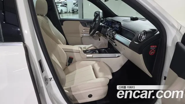Mercedes-Benz EQB X243 — Фото автомобиля 17