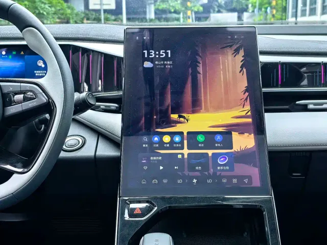 Geely Boyue L — Фото автомобиля 29