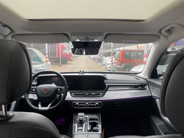 Hongqi HS5 — Фото автомобиля 9