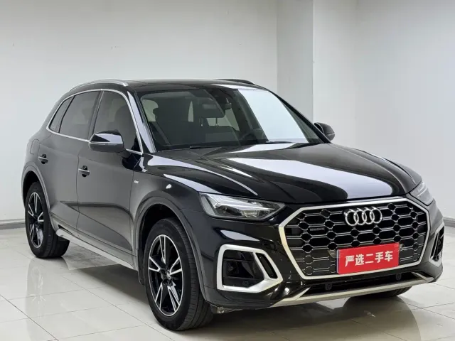 Audi Q5L — Фото автомобиля 3