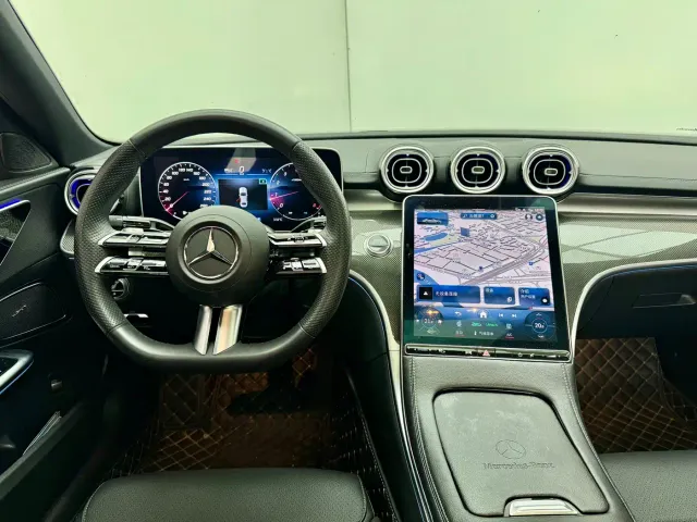 Mercedes-Benz C-Class — Фото автомобиля 17