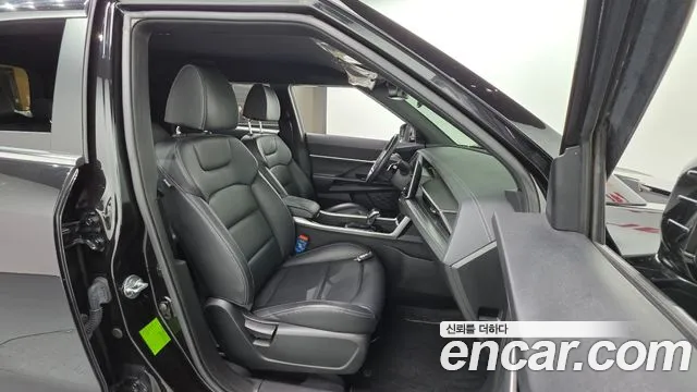 KG_Mobility_Ssangyong Torres Torres Бензин 1.5 2WD — Фото автомобиля 10