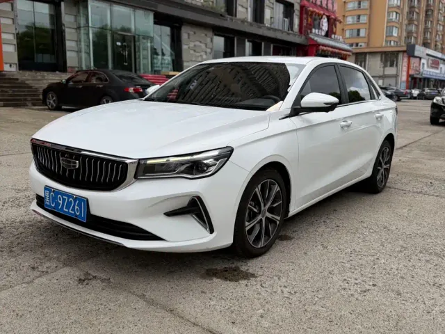 Фотография автомобиля — Geely Emgrand