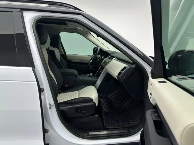 Land Rover Discovery — Фото автомобиля 25