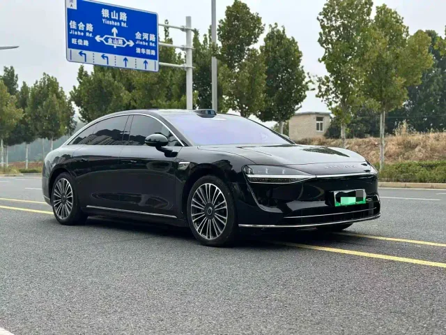 Stelato S9 — Фото автомобиля 3