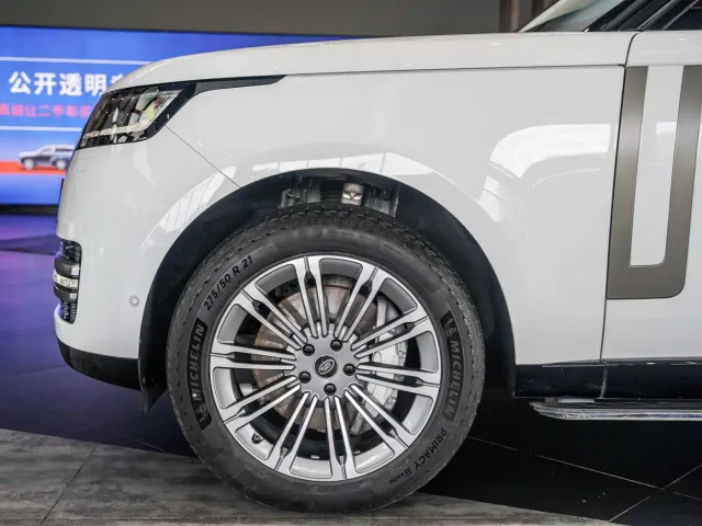 Land Rover Range Rover — Фото автомобиля 19