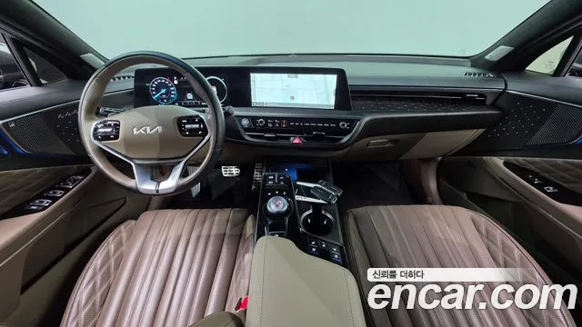 Kia K8 Hybrid — Фото автомобиля 10