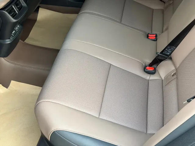 Lexus ES — Фото автомобиля 7