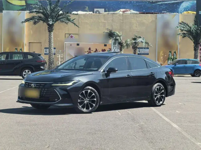 Фотография автомобиля — Toyota Avalon