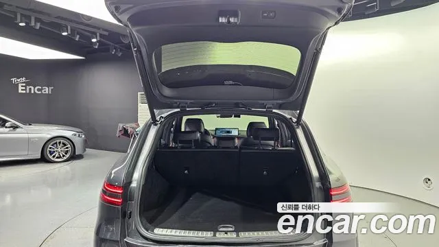 Genesis GV70 2.5T Бензин 2WD — Фото автомобиля 20