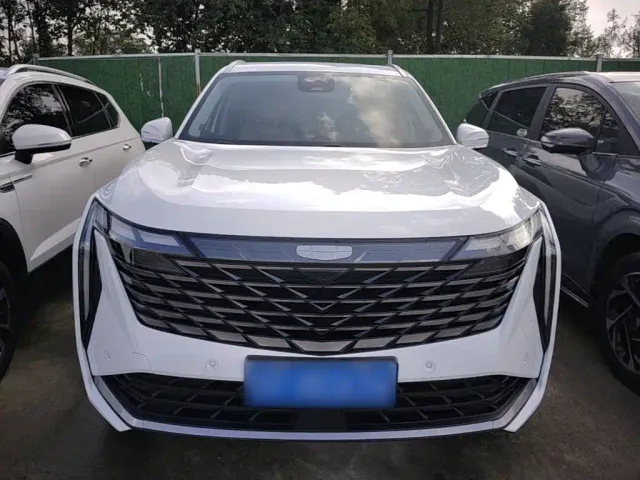 Geely Boyue L — Фото автомобиля 2