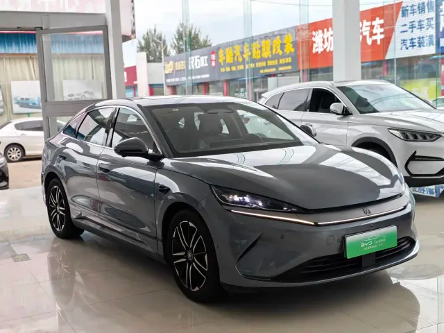 BYD Qin L — Фото автомобиля 3