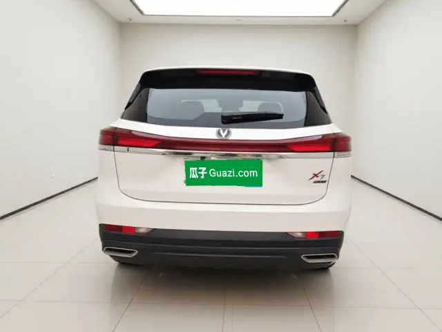 Changan X7 Plus — Фото автомобиля 3