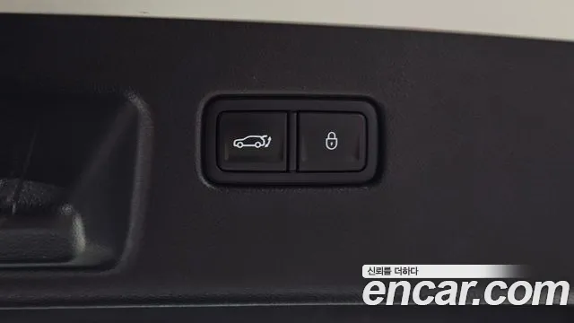 Genesis GV60 — Фото автомобиля 18