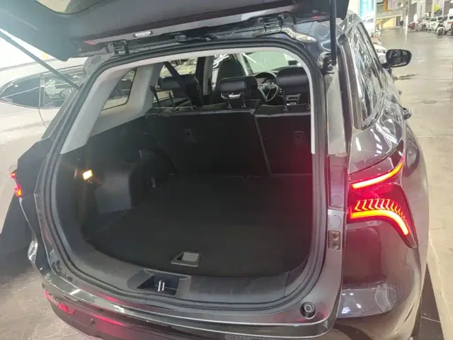 Changan CS75 Plus — Фото автомобиля 18