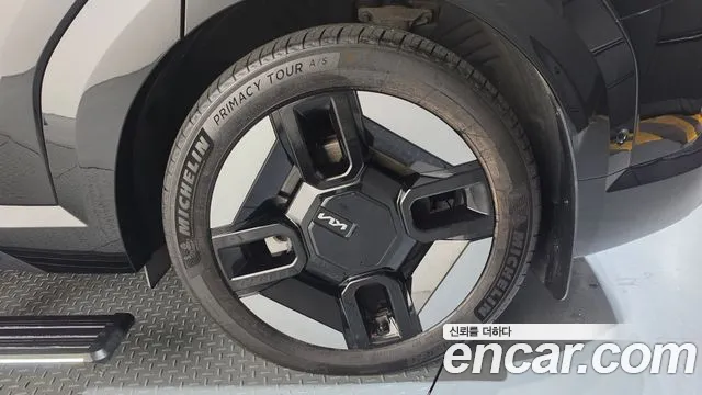 Kia EV9 — Фото автомобиля 21