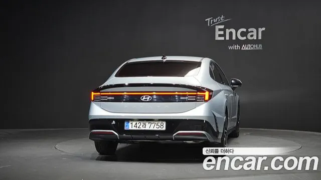 Hyundai Sonata Inspiration — Фото автомобиля 3