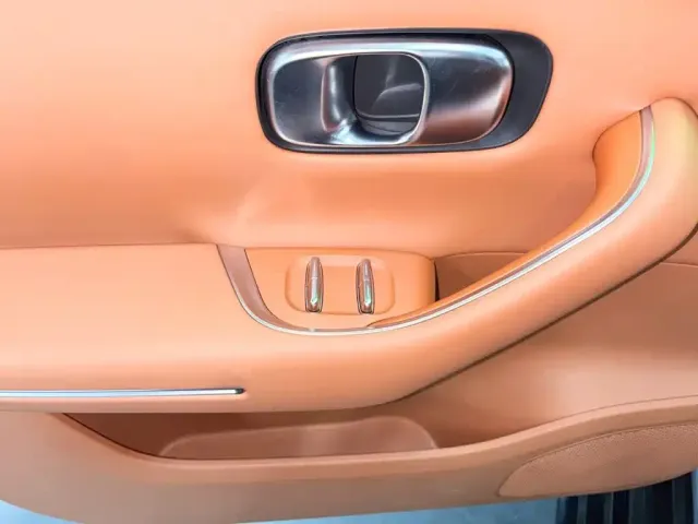 Leapmotor Leapmotor C16 2024 Pure Electric 520 Premium Edition — Фото автомобиля 20